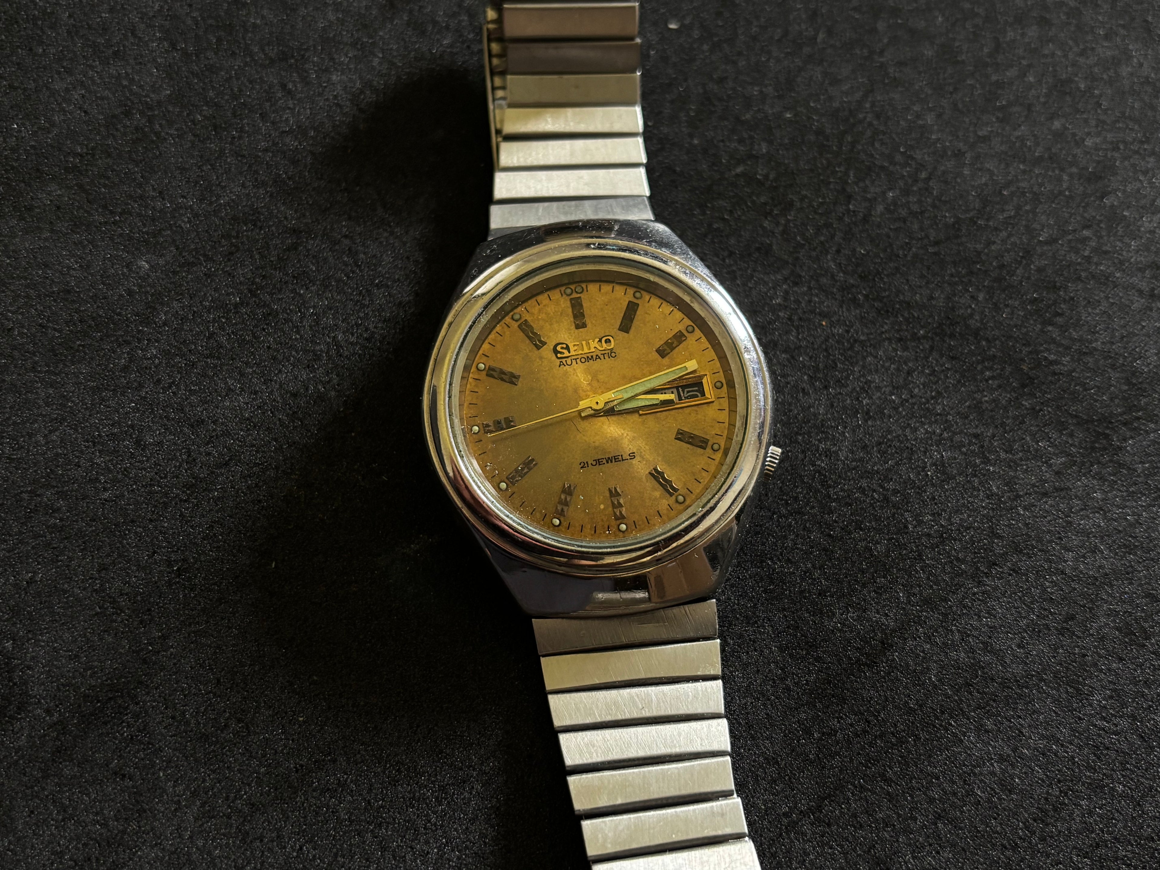 Seiko Mechanical Automatic - Gold Dial