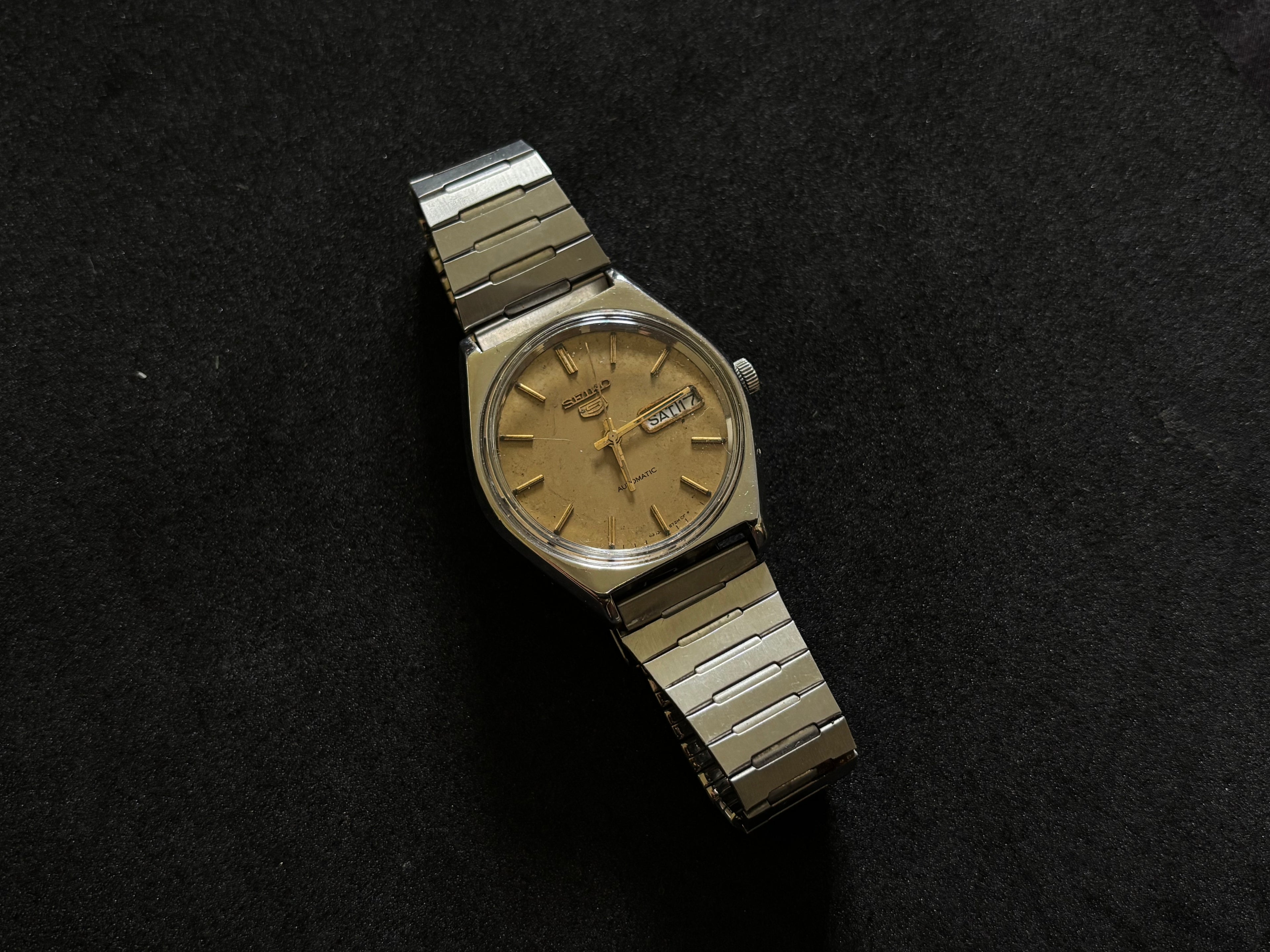 Seiko Mechanical Automatic - Patina Vintage Dial